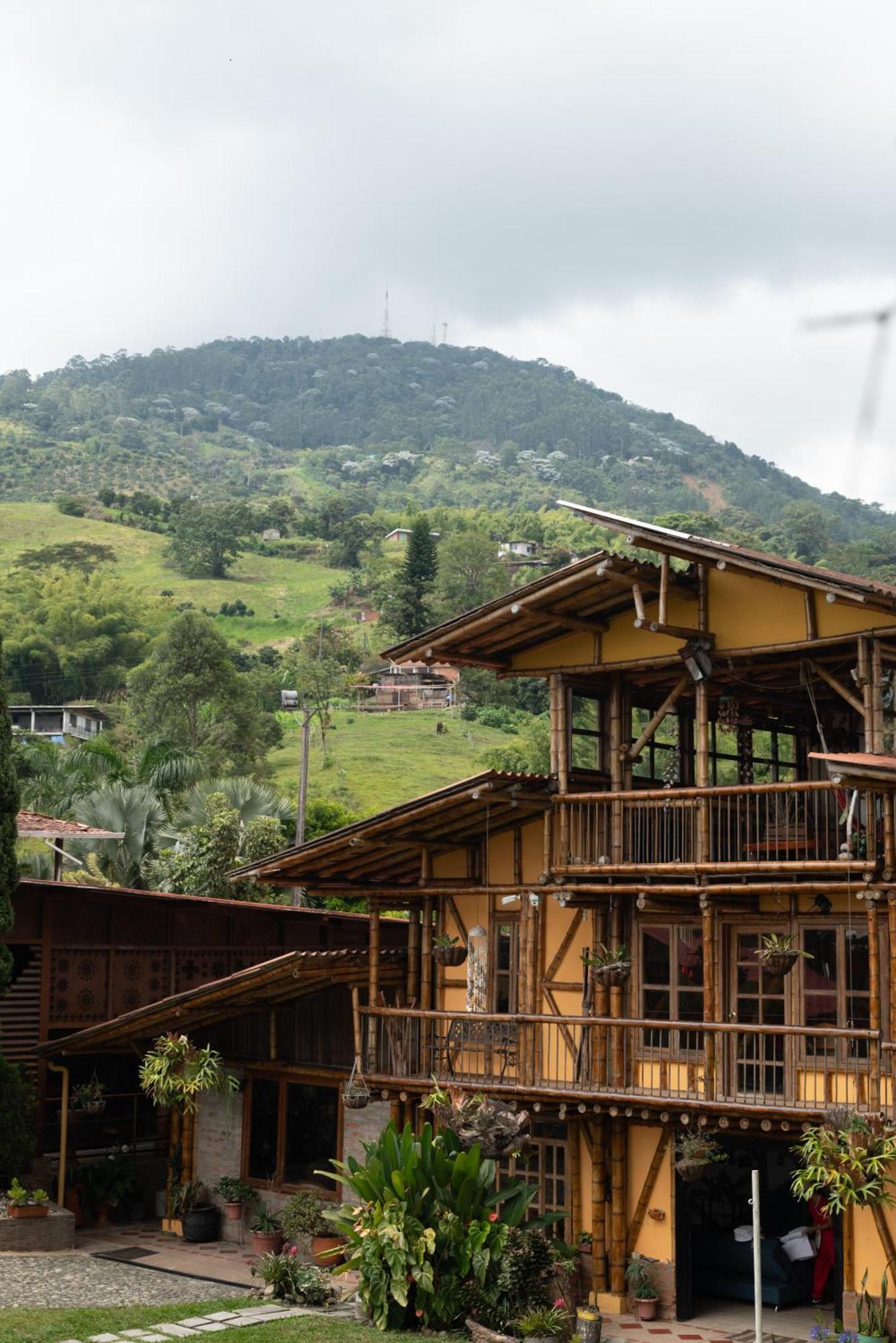 Hotel Pachamama Campestre Dosquebradas Eksteriør bilde
